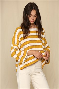 Old School Sweater - Sunflower Story Boutique