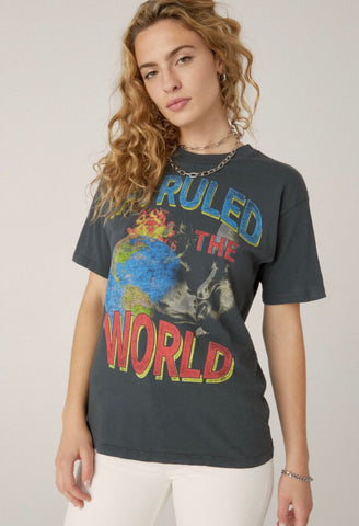 Nas Graphic Tee - Sunflower Story Boutique